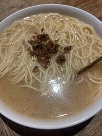 第1火曜の夜 大人たち酔いしれる